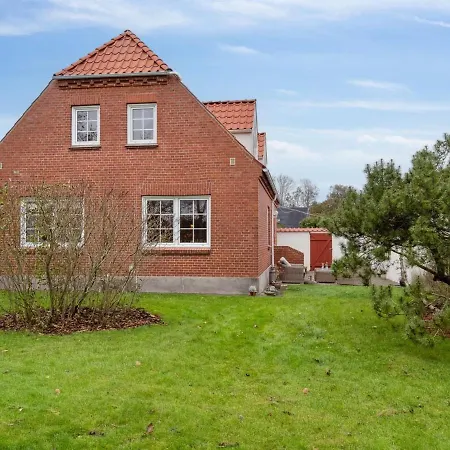 Bertold - 100m From The Sea In Ne Jutland By Interhome
