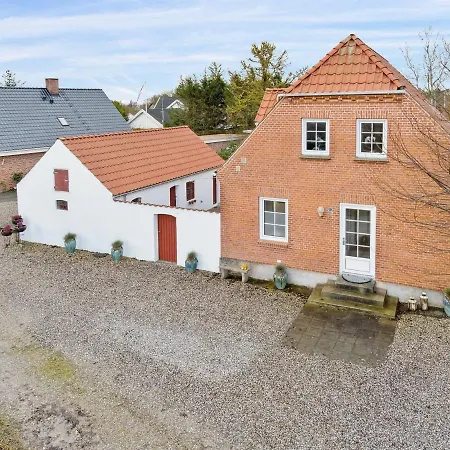 Bertold - 100m From The Sea In Ne Jutland By Interhome Holiday home Hadsund